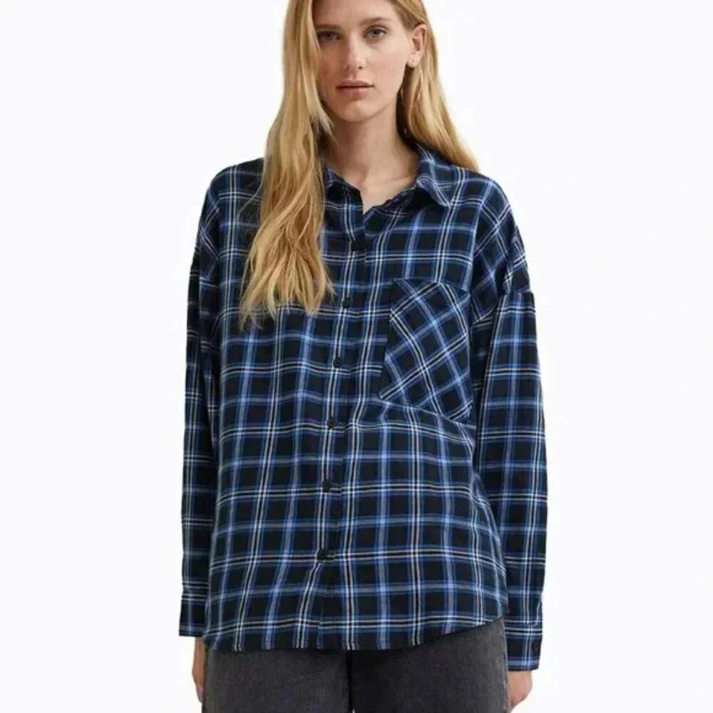 H&M Women Blue Black Tartan Plaid Oversized Boyfriend Shirt Long Sleeve PTP 22"